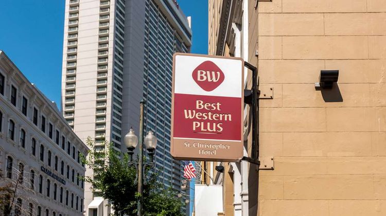 Best Western Plus St. Christopher Hotel Exterior