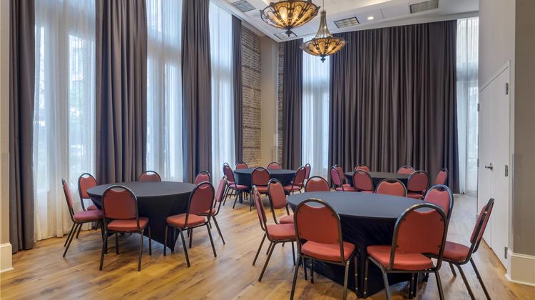 Best Western Plus St. Christopher Hotel Ballroom