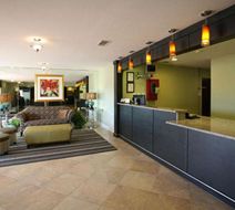 Best Western Zachary Inn Lobby