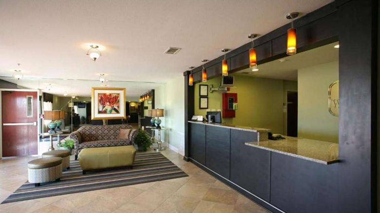 <b>Best Western Zachary Inn Lobby</b>. Images powered by <a href="https://iceportal.shijigroup.com/" title="IcePortal" target="_blank">IcePortal</a>.