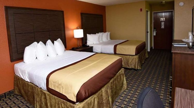 Best Western Zachary Inn Room