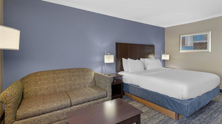 <b>Best Western Natchitoches Inn Room</b>. Images powered by <a href="https://iceportal.shijigroup.com/" title="IcePortal" target="_blank">IcePortal</a>.