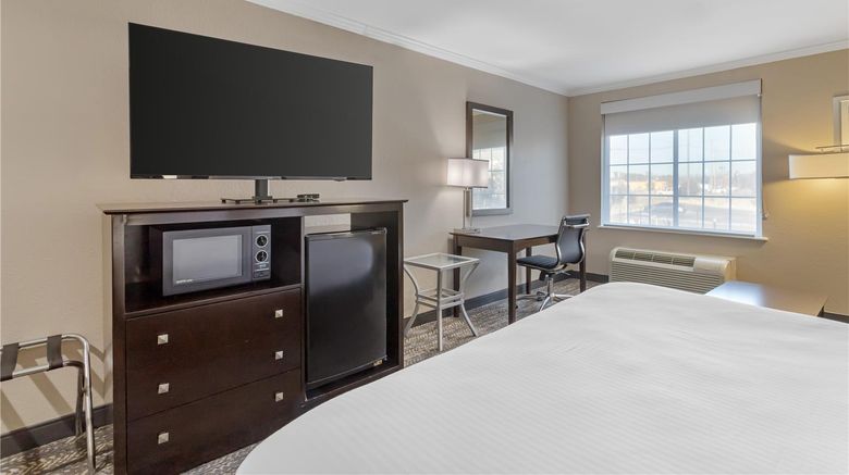 <b>Best Western Natchitoches Inn Room</b>. Images powered by <a href="https://iceportal.shijigroup.com/" title="IcePortal" target="_blank">IcePortal</a>.