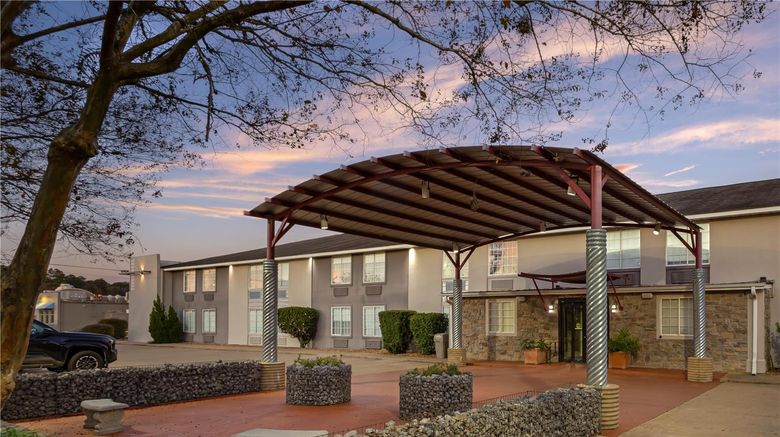 <b>Best Western Natchitoches Inn Exterior</b>. Images powered by <a href="https://iceportal.shijigroup.com/" title="IcePortal" target="_blank">IcePortal</a>.