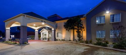 Best Western Plus DeRidder Inn & Suites Exterior