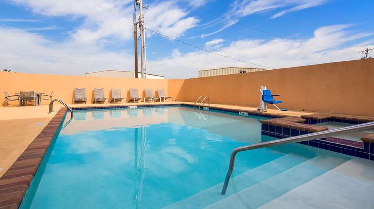 Best Western Abbeville Inn & Suites Pool