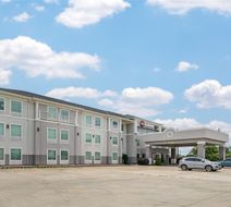 Best Western Plus Chalmette Hotel Exterior