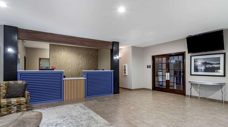 Best Western Oakdale Inn Lobby