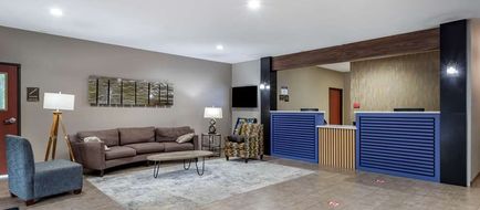 Best Western Oakdale Inn Lobby