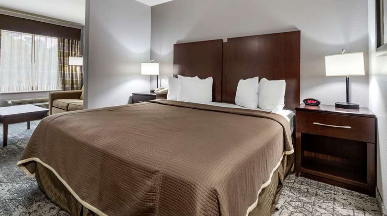 <b>Best Western Oakdale Inn Room</b>. Images powered by <a href="https://iceportal.shijigroup.com/" title="IcePortal" target="_blank">IcePortal</a>.