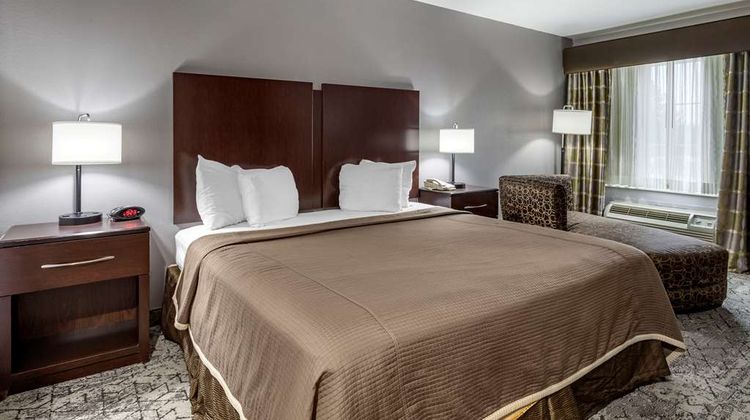 Best Western Oakdale Inn Room