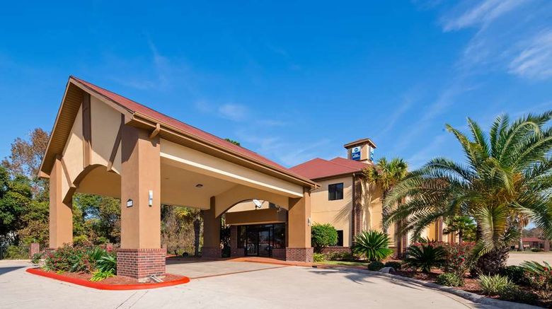 <b>Best Western Bayou Inn & Suites Exterior</b>. Images powered by <a href="https://iceportal.shijigroup.com/" title="IcePortal" target="_blank">IcePortal</a>.