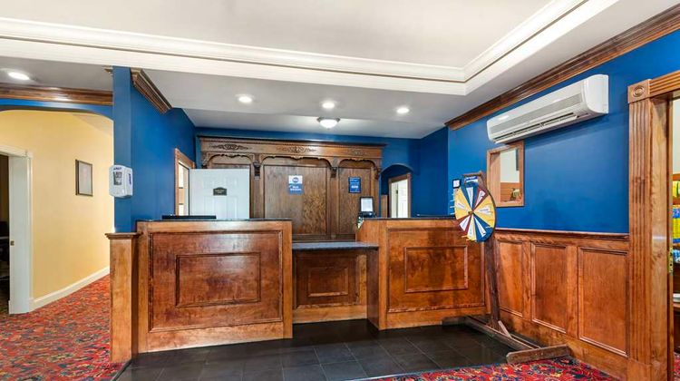 Best Western White House Inn Lobby