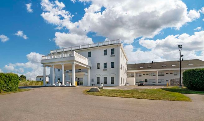 Best Western White House Inn Exterior