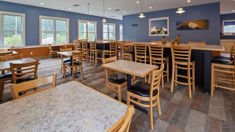 <b>Best Western Acadia Park Inn Restaurant</b>. Images powered by <a href="https://iceportal.shijigroup.com/" title="IcePortal" target="_blank">IcePortal</a>.