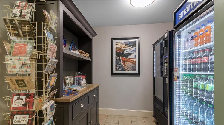 Best Western Acadia Park Inn Room