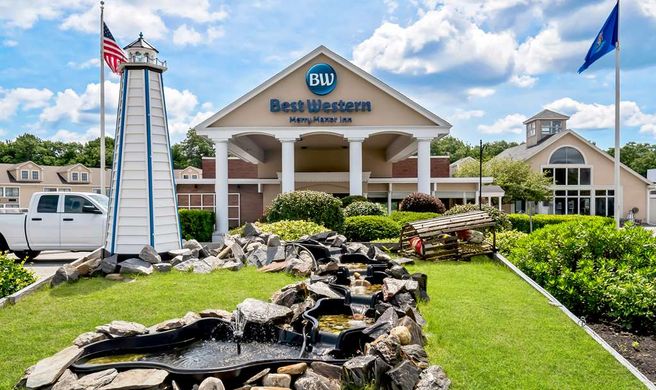 Best Western Merry Manor Inn Exterior