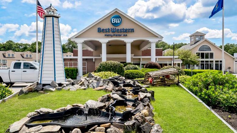 Best Western Merry Manor Inn Exterior. Images powered by <a href="https://iceportal.shijigroup.com" target="_blank" rel="noopener">Ice Portal</a>.