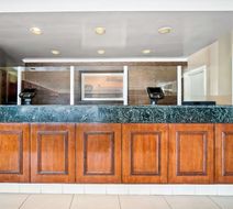 Best Western Merry Manor Inn Lobby