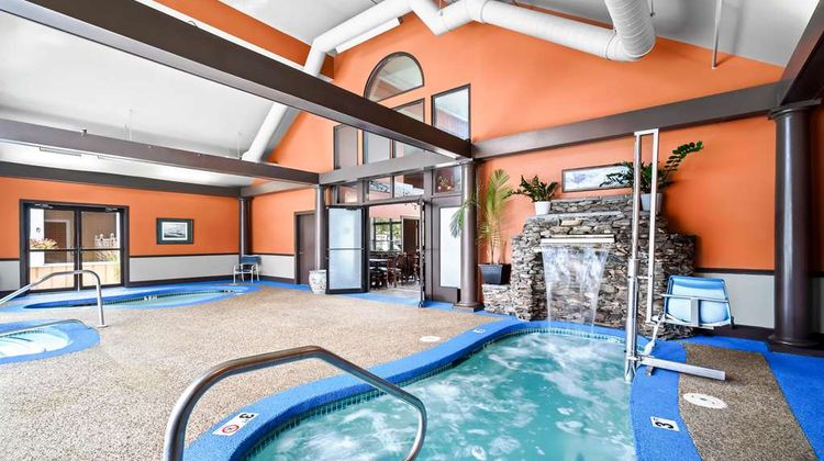 Best Western Merry Manor Inn Pool