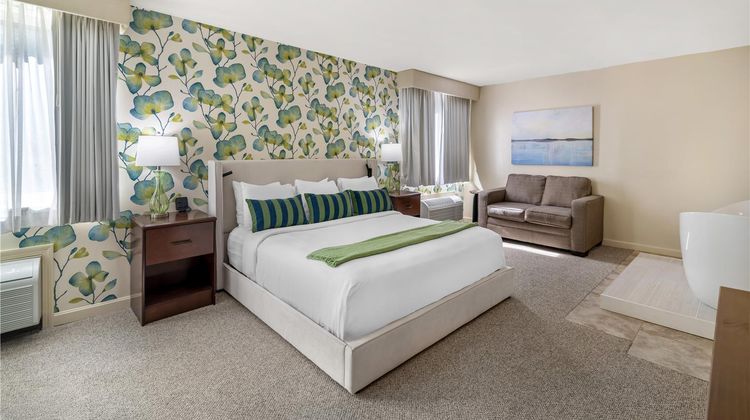 Best Western Merry Manor Inn Room