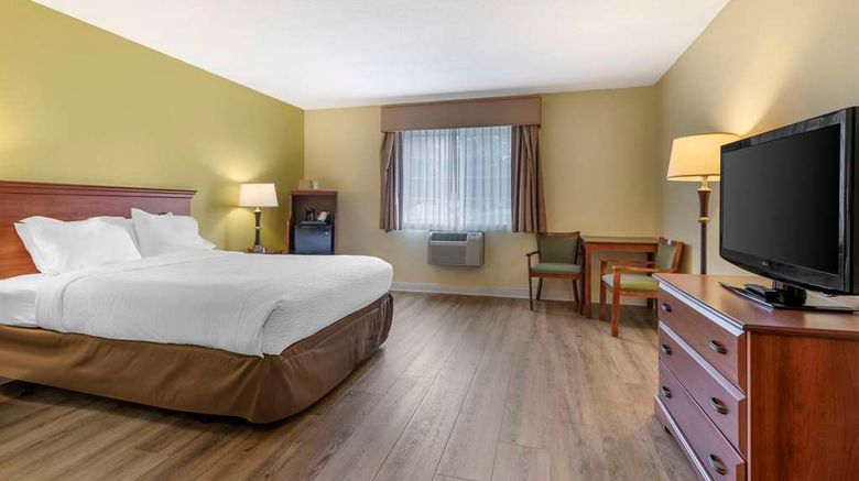 <b>Best Western York Inn Room</b>. Images powered by <a href="https://iceportal.shijigroup.com/" title="IcePortal" target="_blank">IcePortal</a>.