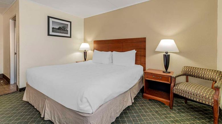 <b>Best Western Plus Augusta Civic Center Room</b>. Images powered by <a href="https://iceportal.shijigroup.com/" title="IcePortal" target="_blank">IcePortal</a>.