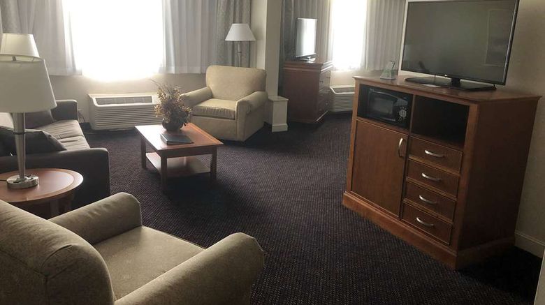 <b>Best Western Plus Waterville Grand Hotel Suite</b>. Images powered by <a href="https://iceportal.shijigroup.com/" title="IcePortal" target="_blank">IcePortal</a>.
