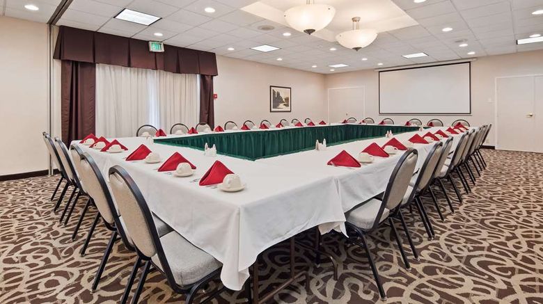 <b>Best Western Plus Waterville Grand Hotel Meeting</b>. Images powered by <a href="https://iceportal.shijigroup.com/" title="IcePortal" target="_blank">IcePortal</a>.