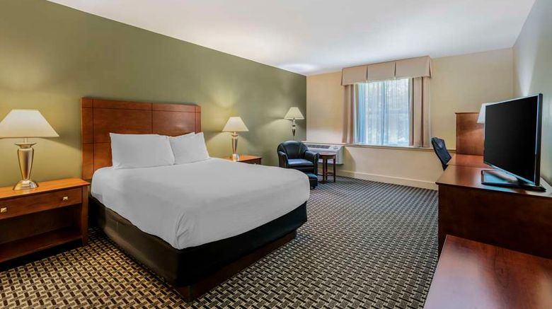 <b>Best Western Plus Brunswick Bath Room</b>. Images powered by <a href="https://iceportal.shijigroup.com/" title="IcePortal" target="_blank">IcePortal</a>.