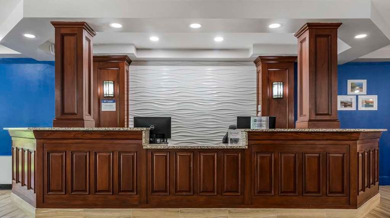 <b>Best Western Plus Brunswick Bath Lobby</b>. Images powered by <a href="https://iceportal.shijigroup.com/" title="IcePortal" target="_blank">IcePortal</a>.
