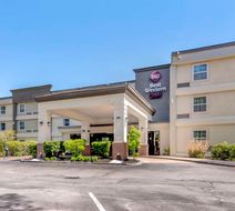 Best Western Plus Brunswick Bath Exterior