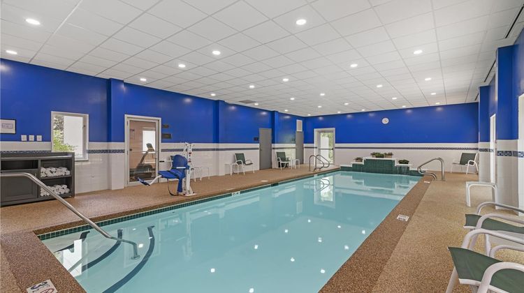 Best Western Plus Brunswick Bath Pool