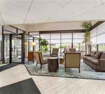 Best Western Braddock Inn Lobby
