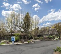 Best Western Braddock Inn Exterior