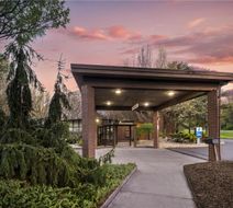 Best Western Braddock Inn Exterior