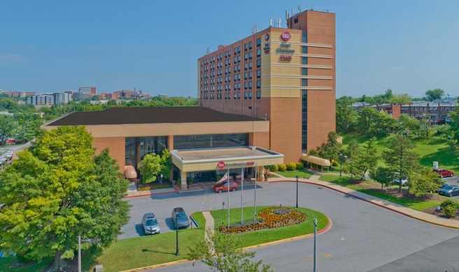 Best Western Plus Hotel & Conference Ctr Exterior