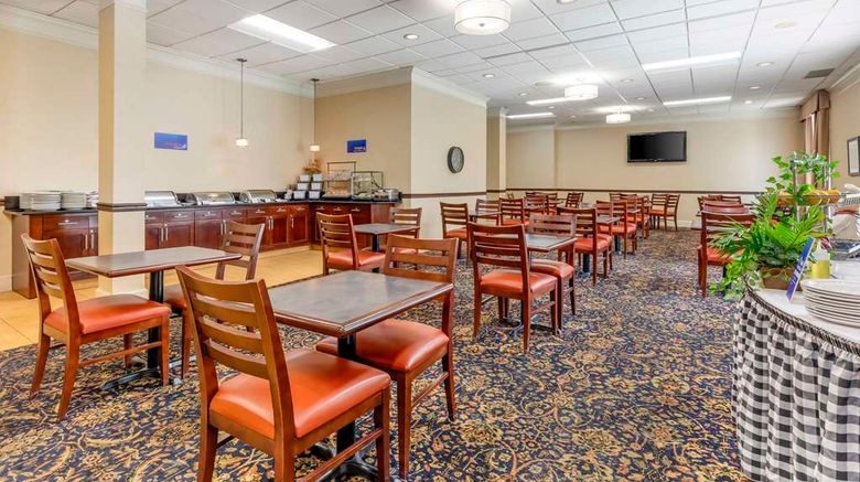 <b>Best Western Capital Beltway Restaurant</b>. Images powered by <a href="https://iceportal.shijigroup.com/" title="IcePortal" target="_blank">IcePortal</a>.
