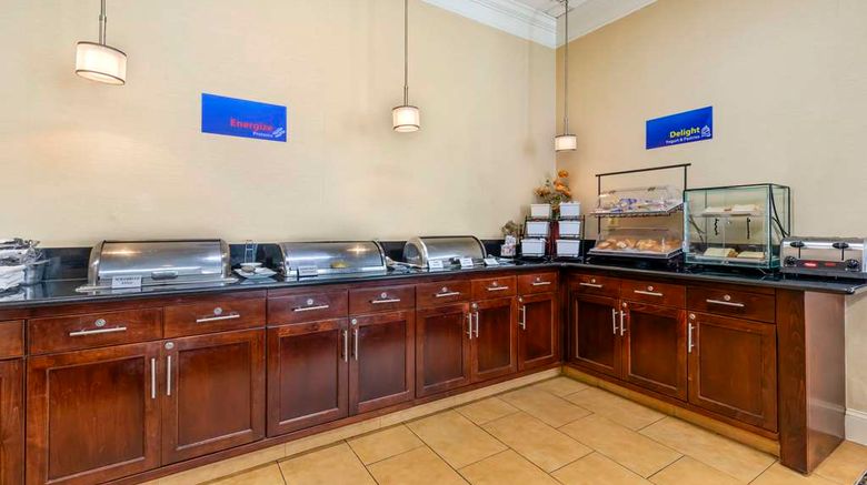 <b>Best Western Capital Beltway Restaurant</b>. Images powered by <a href="https://iceportal.shijigroup.com/" title="IcePortal" target="_blank">IcePortal</a>.
