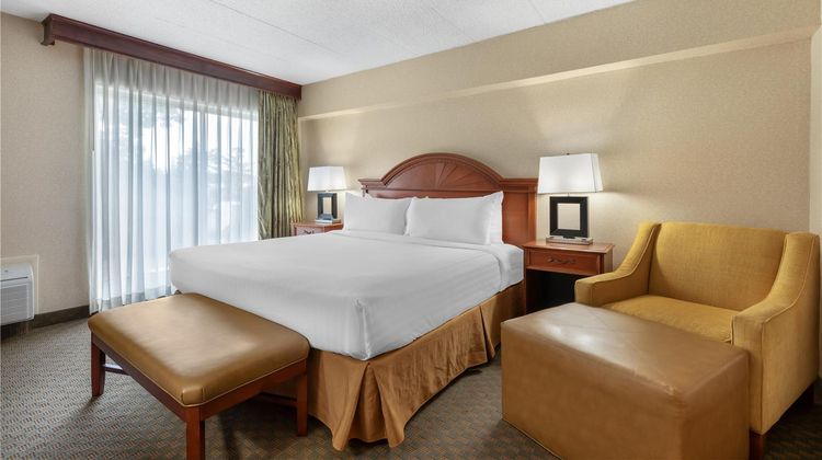 Best Western Capital Beltway Room