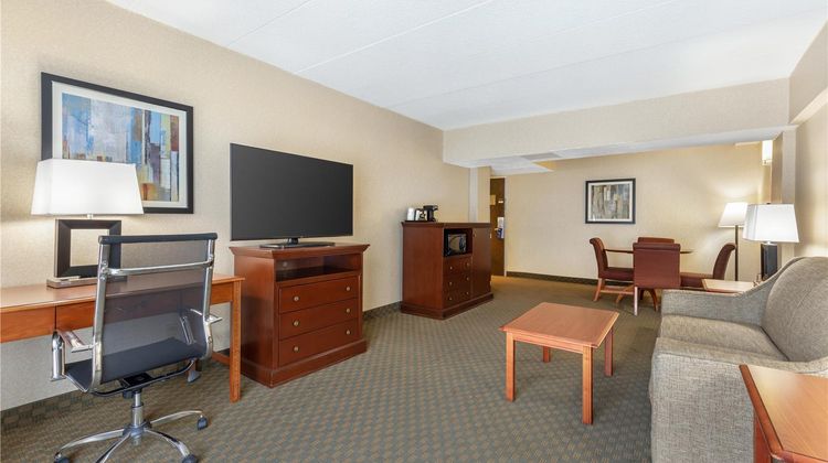 Best Western Capital Beltway Room