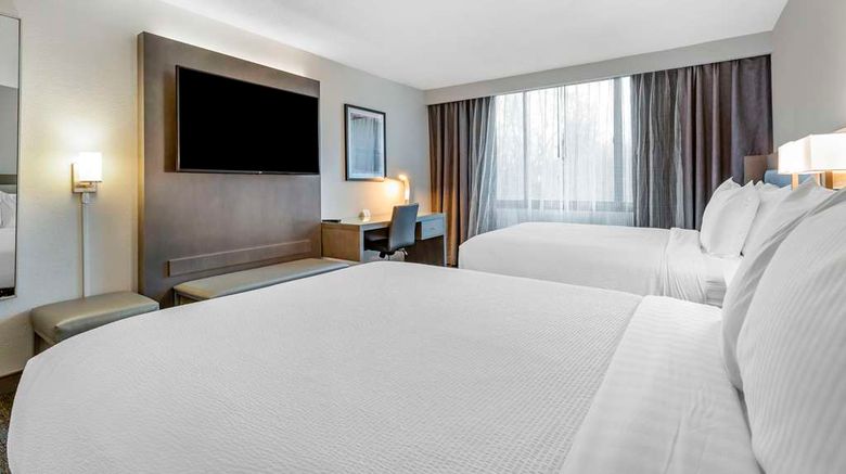 <b>Best Western Premier Hotel & Suites Room</b>. Images powered by <a href="https://iceportal.shijigroup.com/" title="IcePortal" target="_blank">IcePortal</a>.