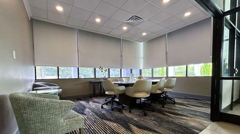 <b>Best Western Premier Hotel & Suites Meeting</b>. Images powered by <a href="https://iceportal.shijigroup.com/" title="IcePortal" target="_blank">IcePortal</a>.
