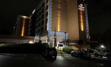 Best Western Premier Hotel & Suites