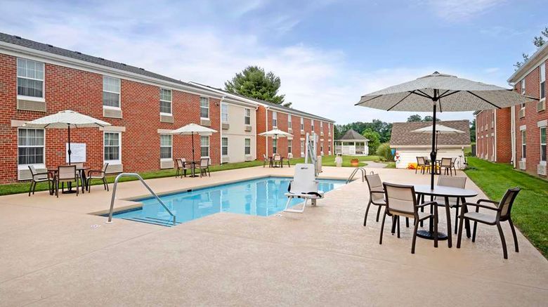 <b>Best Western Westminster Hotel Pool</b>. Images powered by <a href="https://iceportal.shijigroup.com/" title="IcePortal" target="_blank">IcePortal</a>.