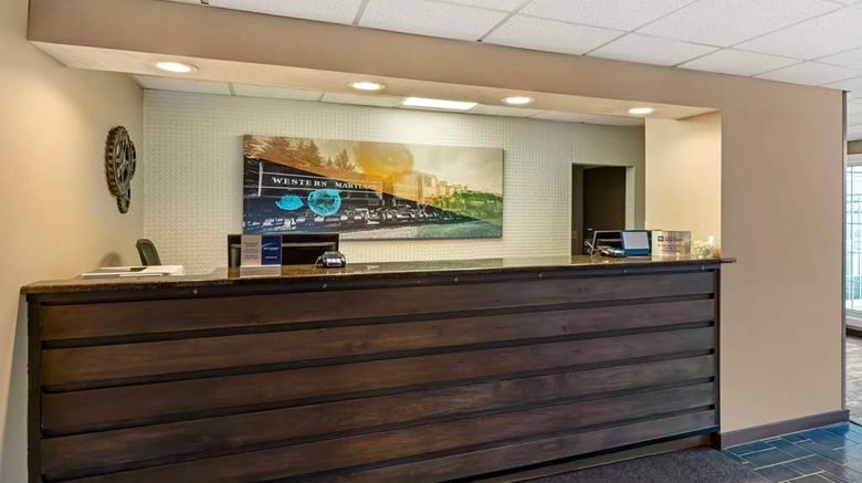 <b>Best Western Westminster Hotel Lobby</b>. Images powered by <a href="https://iceportal.shijigroup.com/" title="IcePortal" target="_blank">IcePortal</a>.