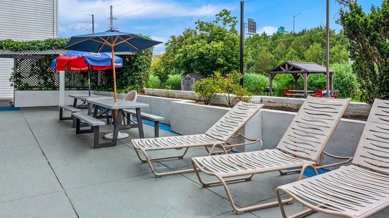 <b>Best Western Kent Narrows Inn Exterior</b>. Images powered by <a href="https://iceportal.shijigroup.com/" title="IcePortal" target="_blank">IcePortal</a>.