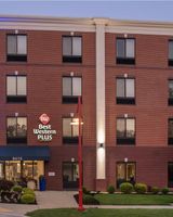 Best Western Plus College Park Hotel