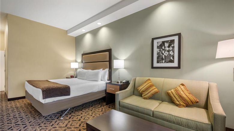 <b>Best Western Plus College Park Hotel Room</b>. Images powered by <a href="https://iceportal.shijigroup.com/" title="IcePortal" target="_blank">IcePortal</a>.