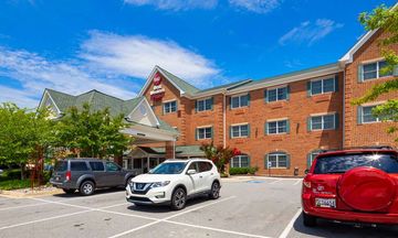 Best Western Plus Easton Inn & Suites